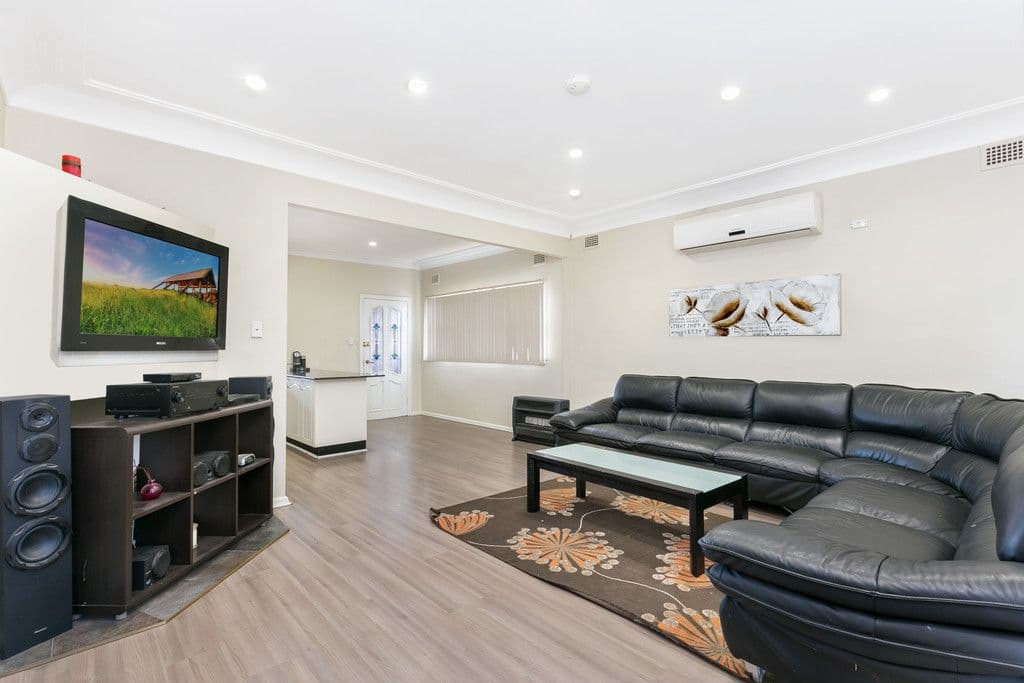 13 Gemoore Street, Smithfield NSW 2164, Smithfield - Thumbnail 3