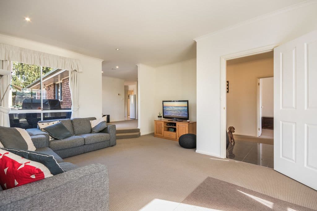 8 Angela Court, Prospect Vale TAS 7250, Prospect Vale - Thumbnail 2