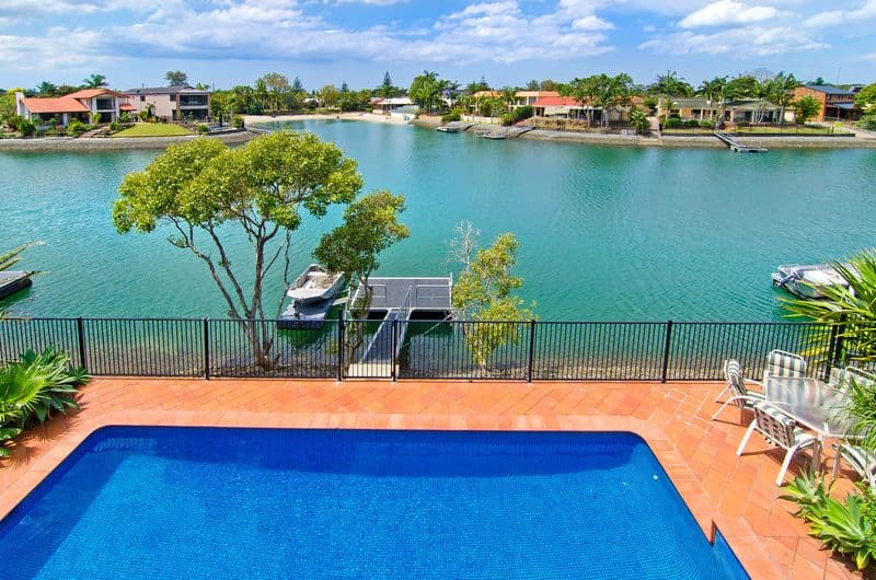 118 Tallebudgera Drive, PALM BEACH QLD 4221, Palm Beach - Thumbnail 3