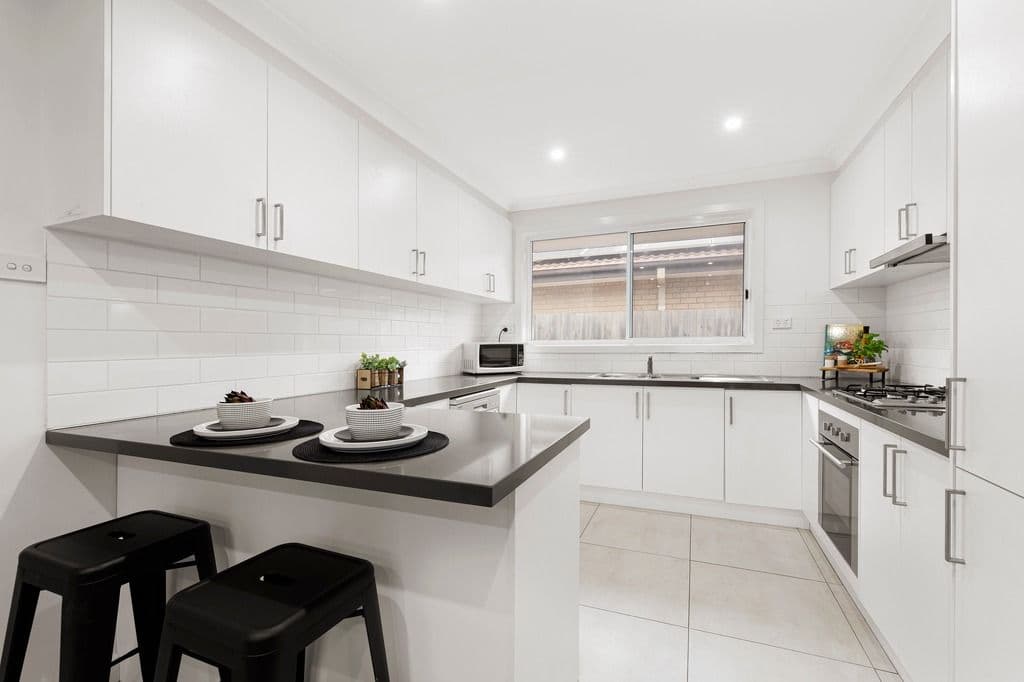 32 Coventry Crescent, Mill Park VIC 3082, Mill Park - Thumbnail 2