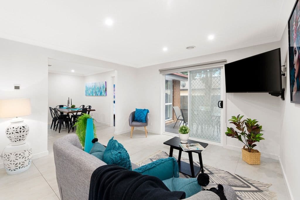 32 Coventry Crescent, Mill Park VIC 3082, Mill Park - Thumbnail 4