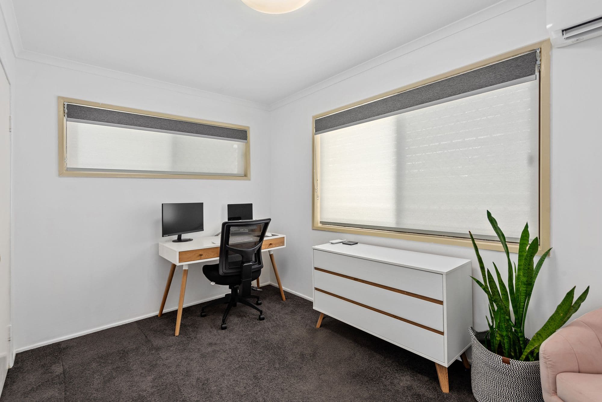 331 Horizon Drive, Riverhills QLD 4074, Riverhills - Thumbnail 4
