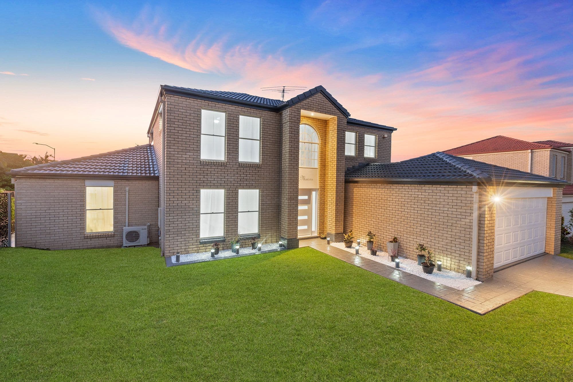 2 Maisie Place, Eight Mile Plains QLD 4113, Eight Mile Plains - Image 1