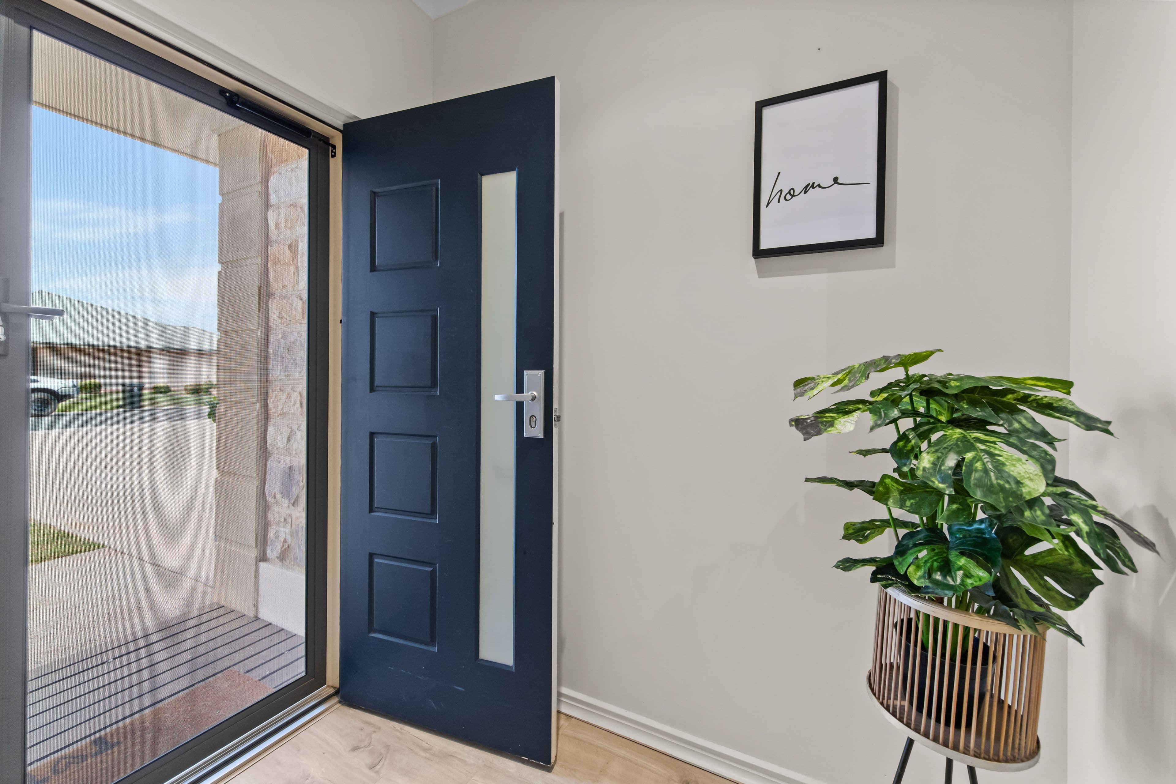 8 Richardson Drive, Reid SA 5118, Reid - Thumbnail 3