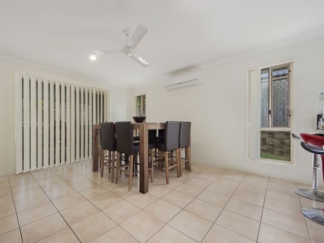 35 Ernestine Circuit, EAGLEBY QLD 4207, Eagleby - Thumbnail 4