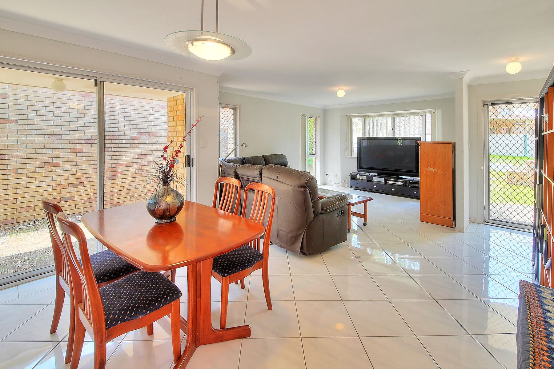 22 Macknish Crescent, Coopers Plains QLD 4108, Coopers Plains - Thumbnail 4
