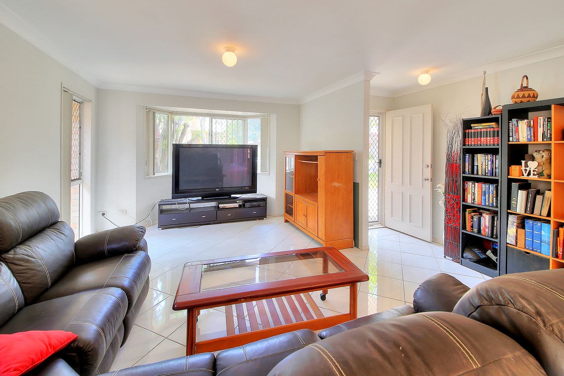 22 Macknish Crescent, Coopers Plains QLD 4108, Coopers Plains - Thumbnail 5