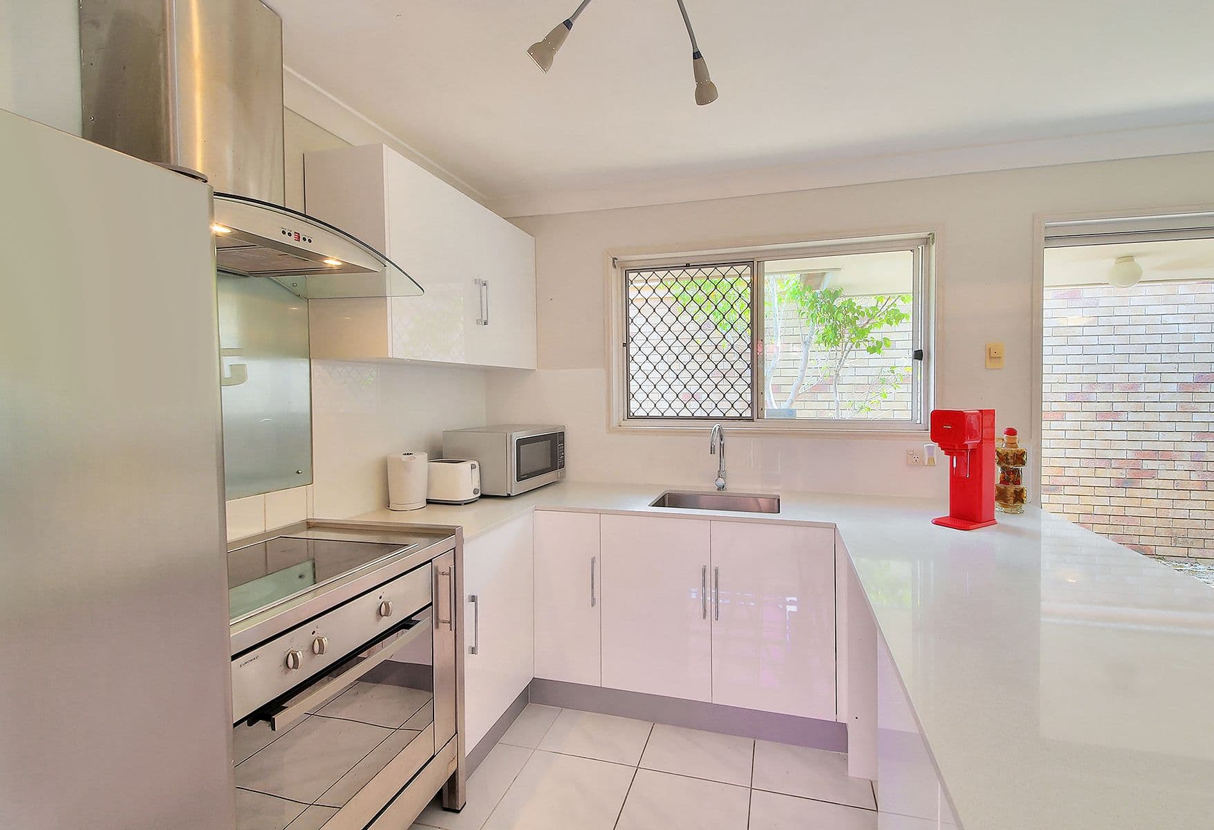 22 Macknish Crescent, Coopers Plains QLD 4108, Coopers Plains - Thumbnail 7