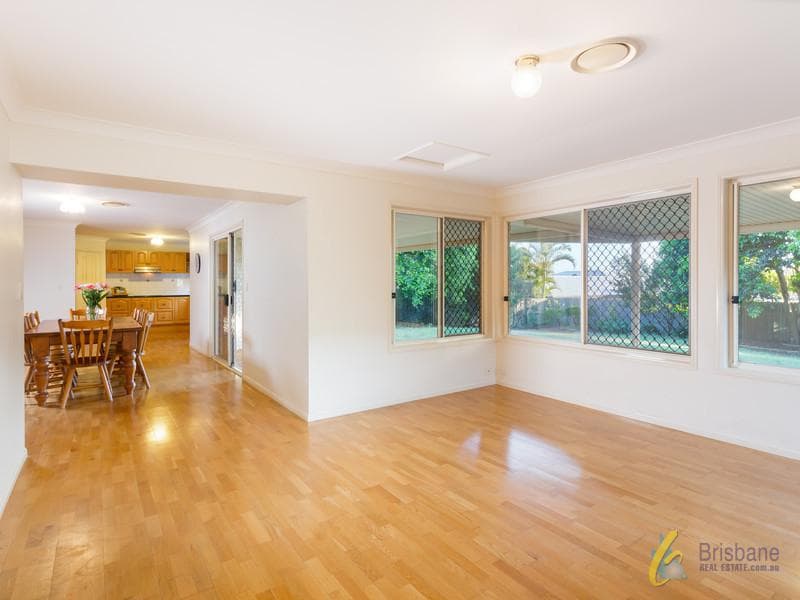 20 Crestwood Place, Moggill - Thumbnail 3