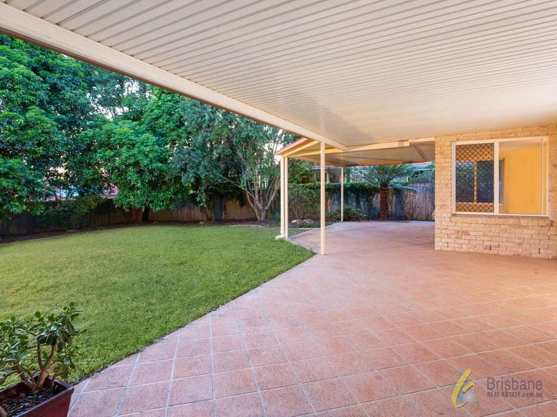 20 Crestwood Place, Moggill - Thumbnail 4