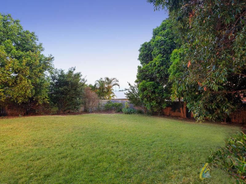 20 Crestwood Place, Moggill - Thumbnail 8