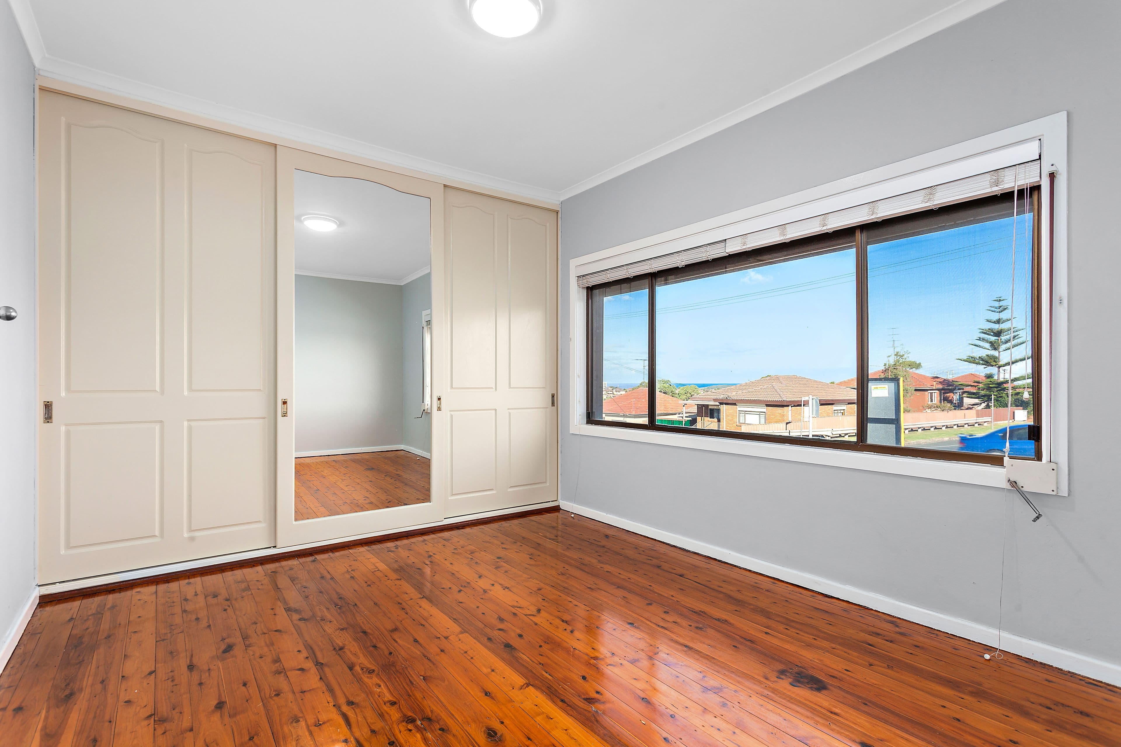 192 Flagstaff Road, Lake Heights NSW 2502, Lake Heights - Thumbnail 3