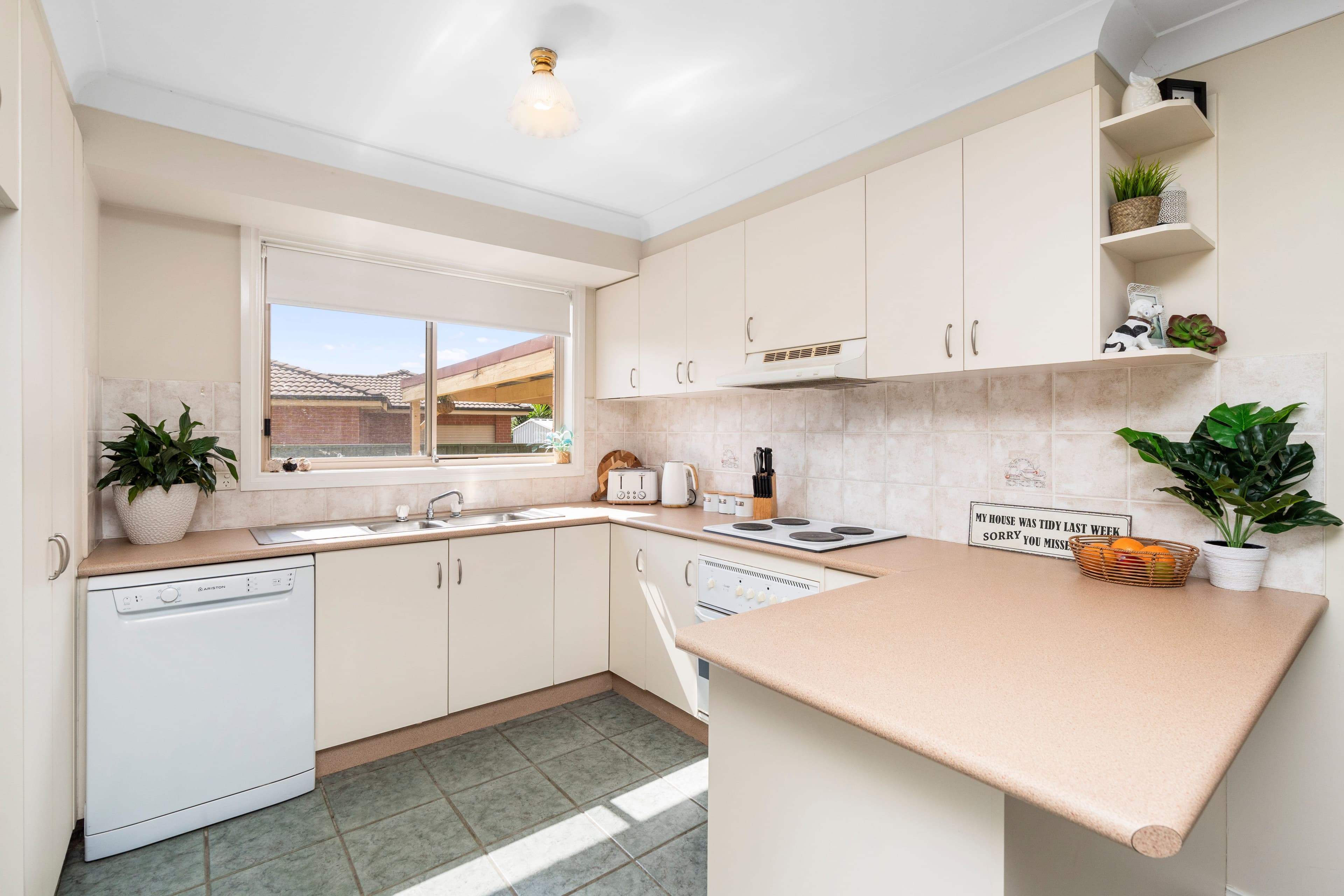 3 Tikki Place, Glenfield Park NSW 2650, Glenfield Park - Thumbnail 3