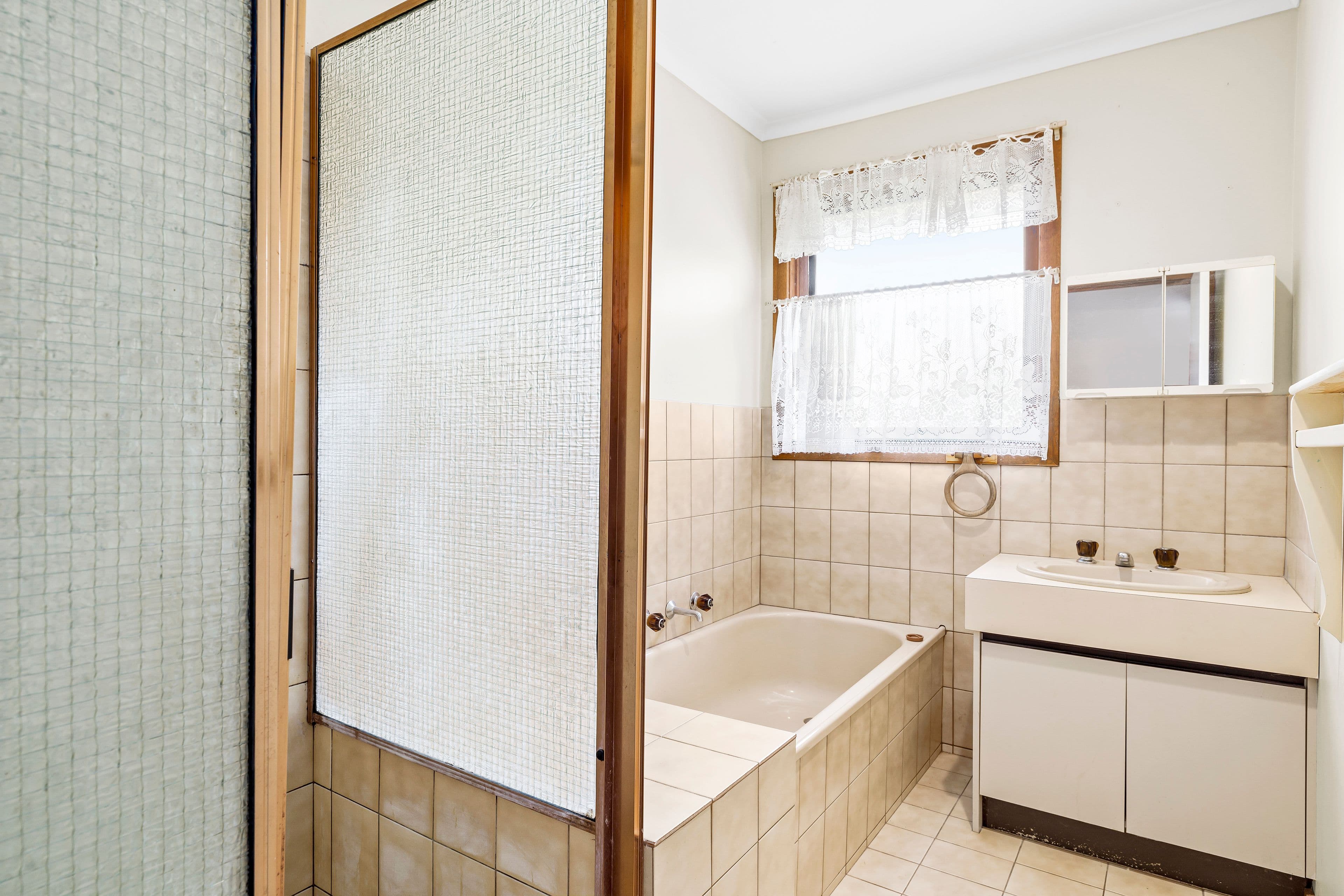 49 Gap Road, Sunbury VIC 3429, Sunbury - Thumbnail 3