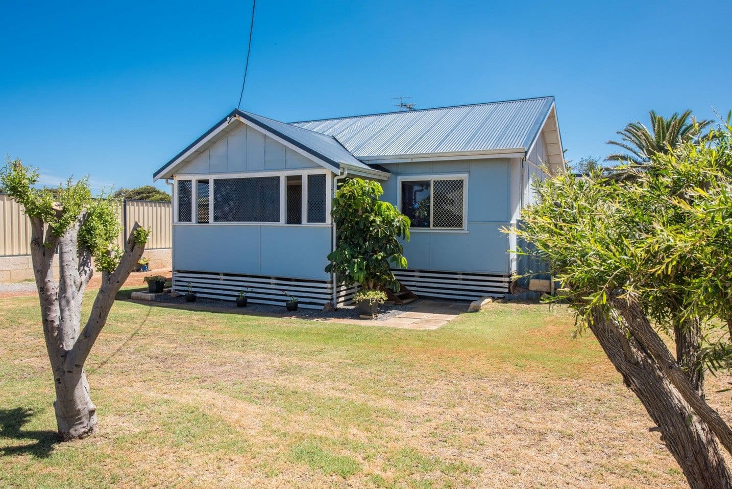 15 Dampier Street, Beachlands WA 6530, Beachlands - Image 1