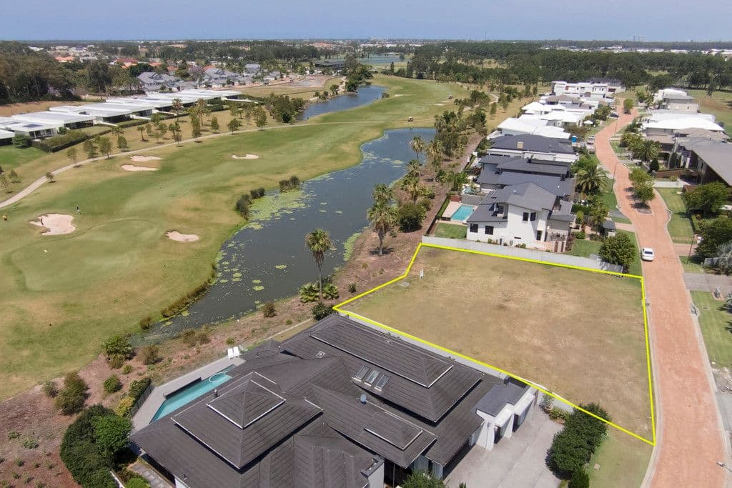 2287 Banksia Lakes Drive, Sanctuary Cove QLD 4212, Sanctuary Cove - Image 1