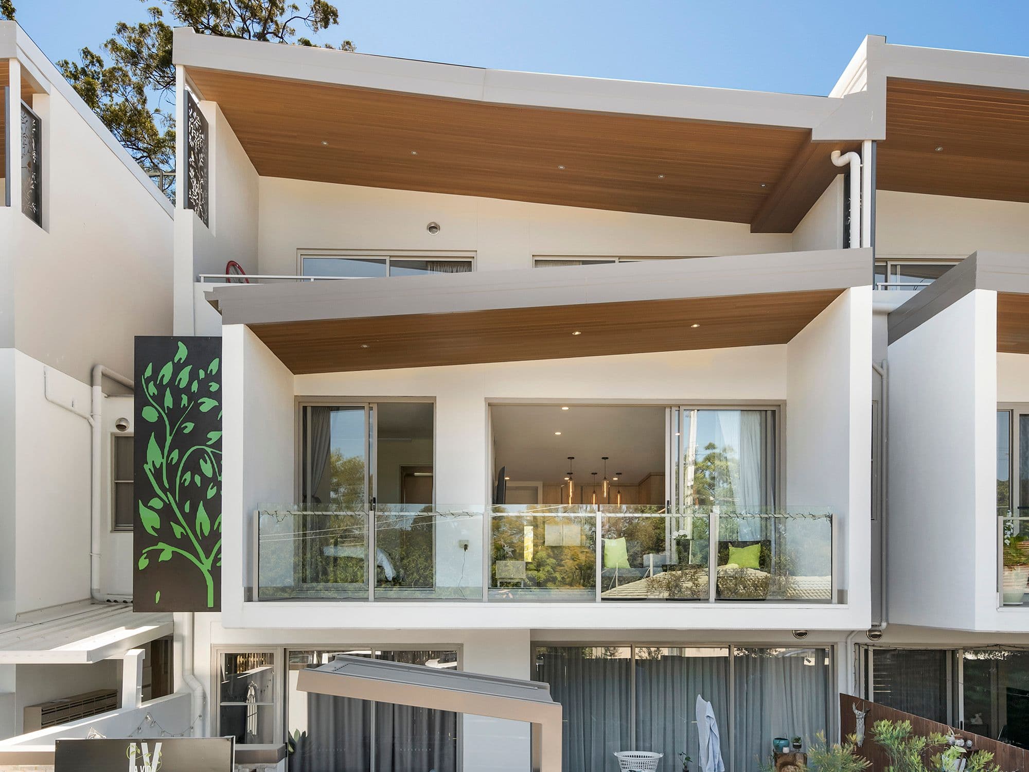 15 Roseglen Street, Greenslopes QLD 4120, Greenslopes - Image 1
