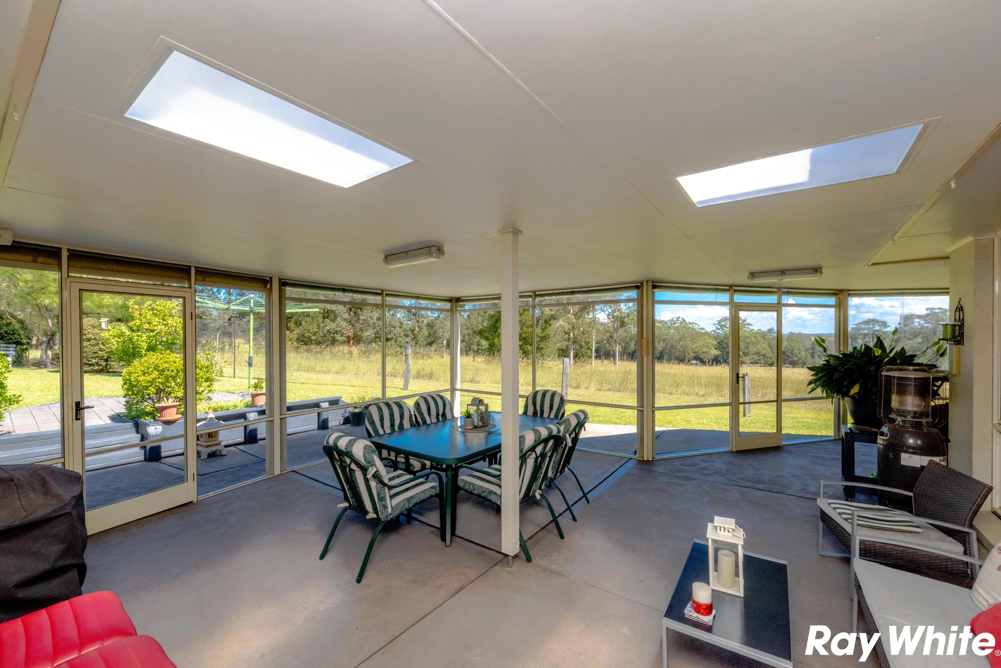 2 Coastal View Drive, Tallwoods Village - Thumbnail 7