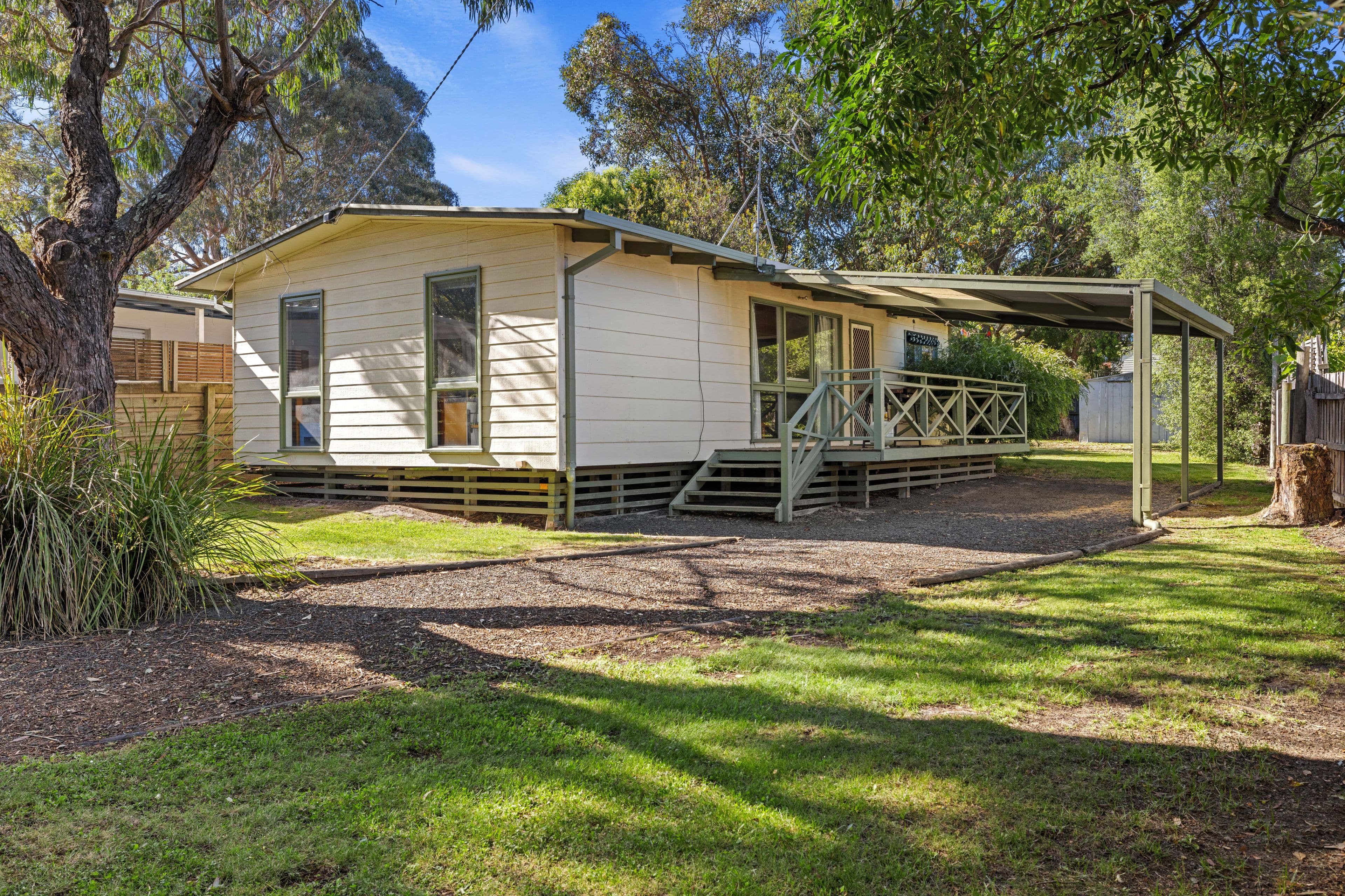 8 Hamilton Street, Inverloch VIC 3996, Inverloch - Image 1