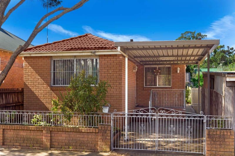 9 Roberts Street, St Peters NSW 2044, St Peters - Image 1