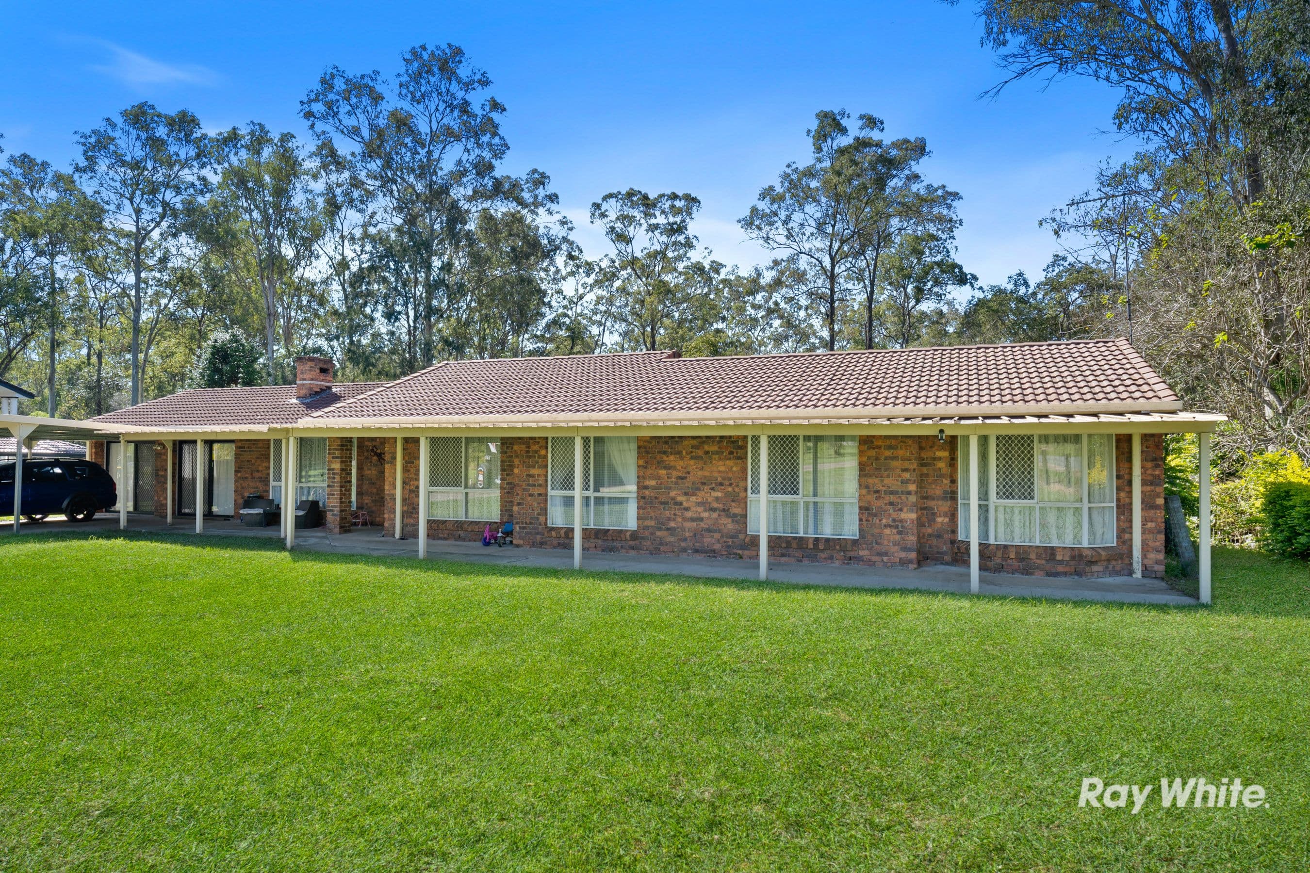 18 Blenheim Court, Munruben QLD 4125, Munruben - Image 1