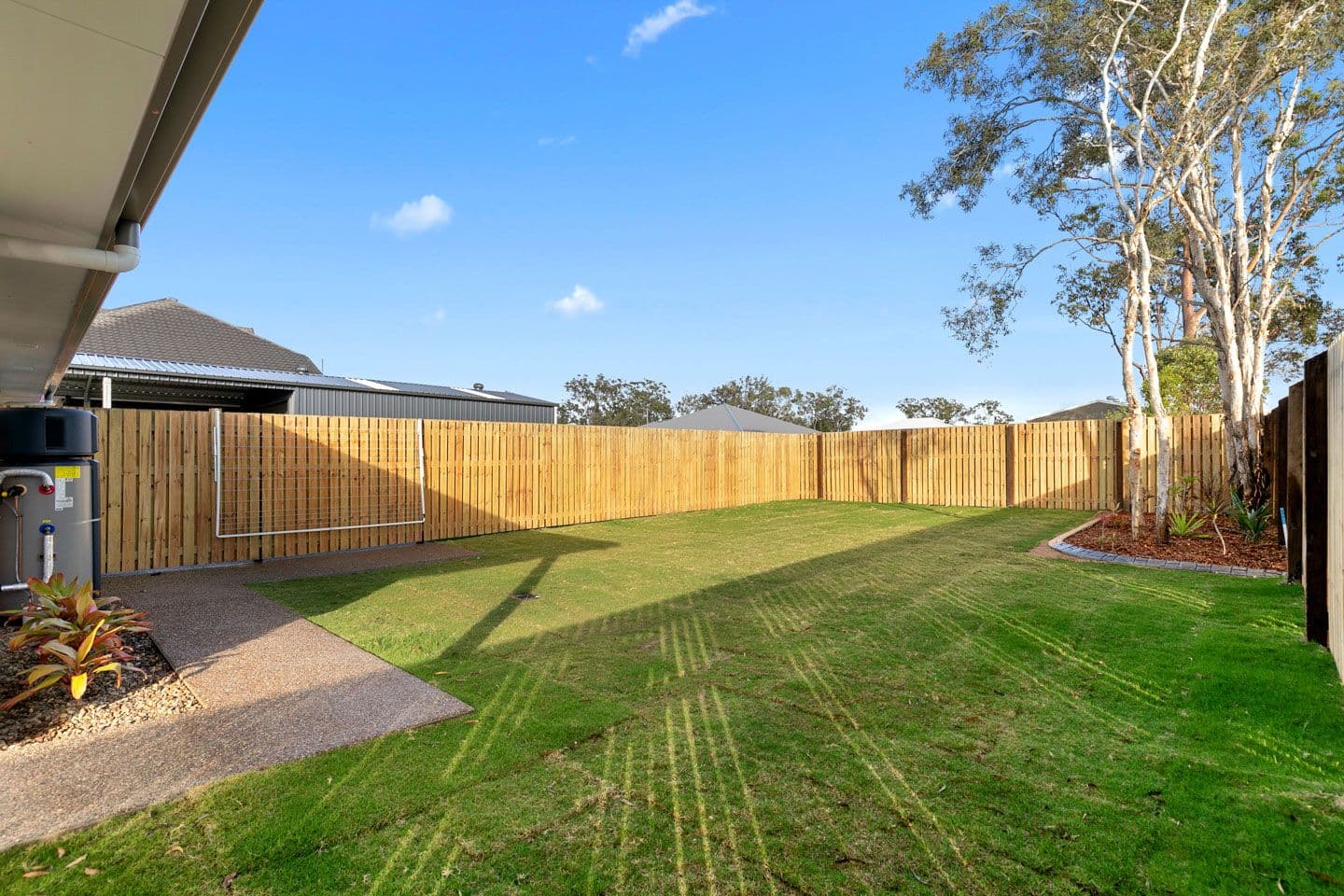 4 Senor Avenue, Urangan QLD 4655, Urangan - Thumbnail 2
