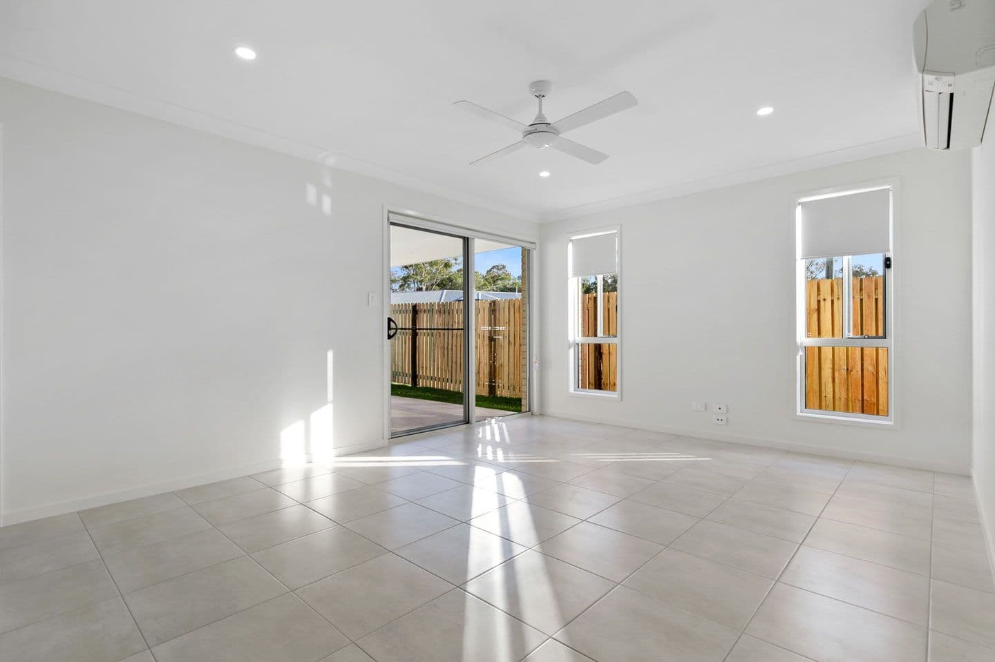 4 Senor Avenue, Urangan QLD 4655, Urangan - Thumbnail 5