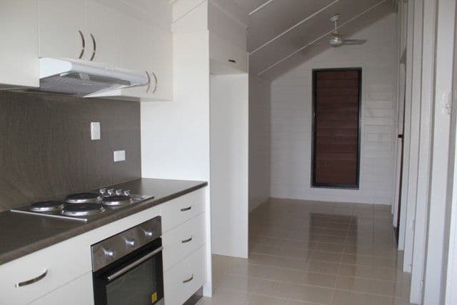 21 Dutton Street, Ingham QLD 4850, Ingham - Thumbnail 5
