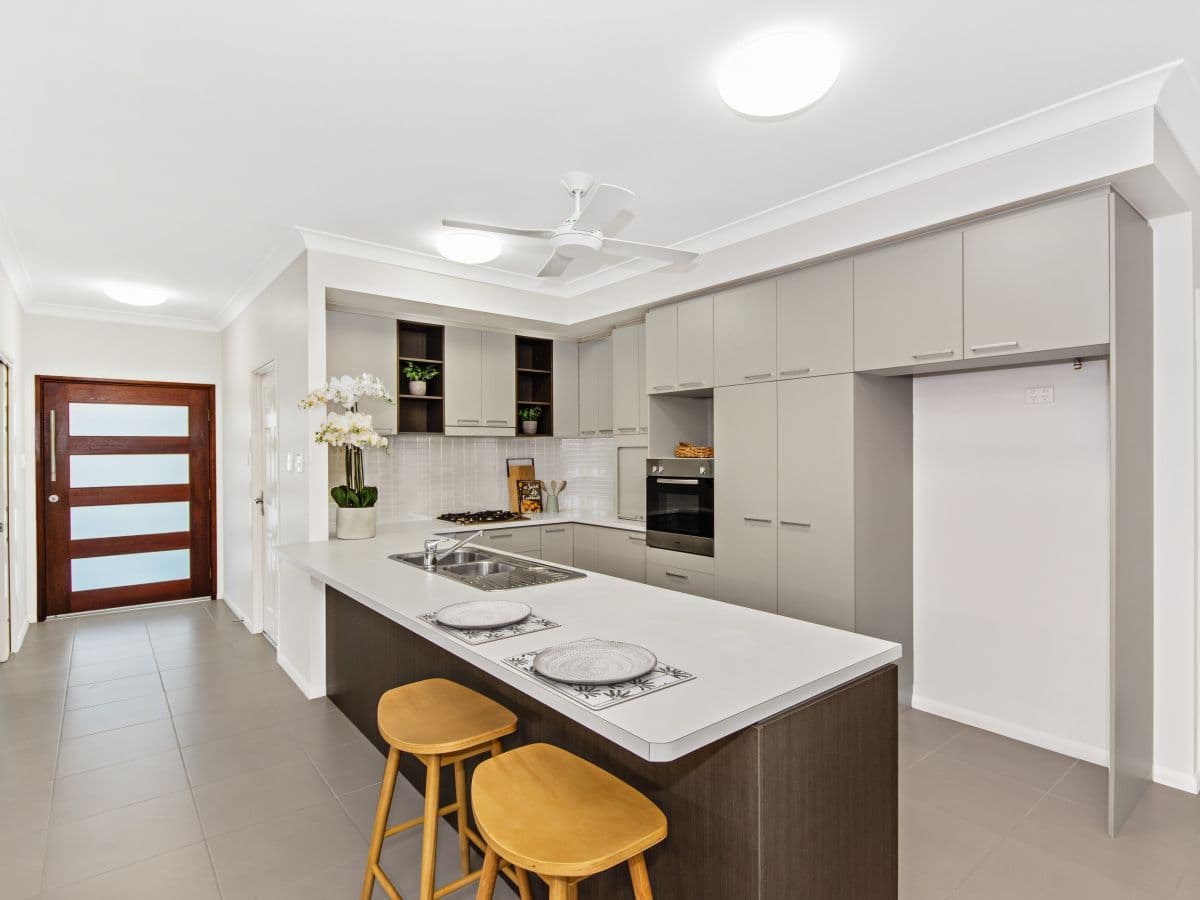 21 Westbrook Drive, Idalia QLD 4811, Idalia - Thumbnail 3