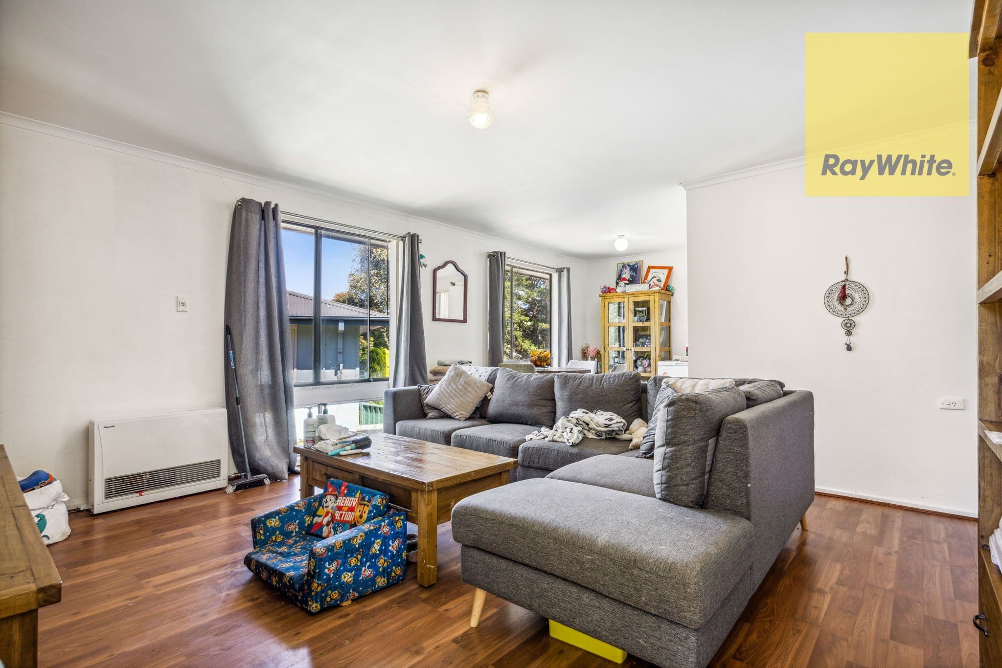 10 Caoura Crescent, Goulburn NSW 2580, Goulburn - Thumbnail 2