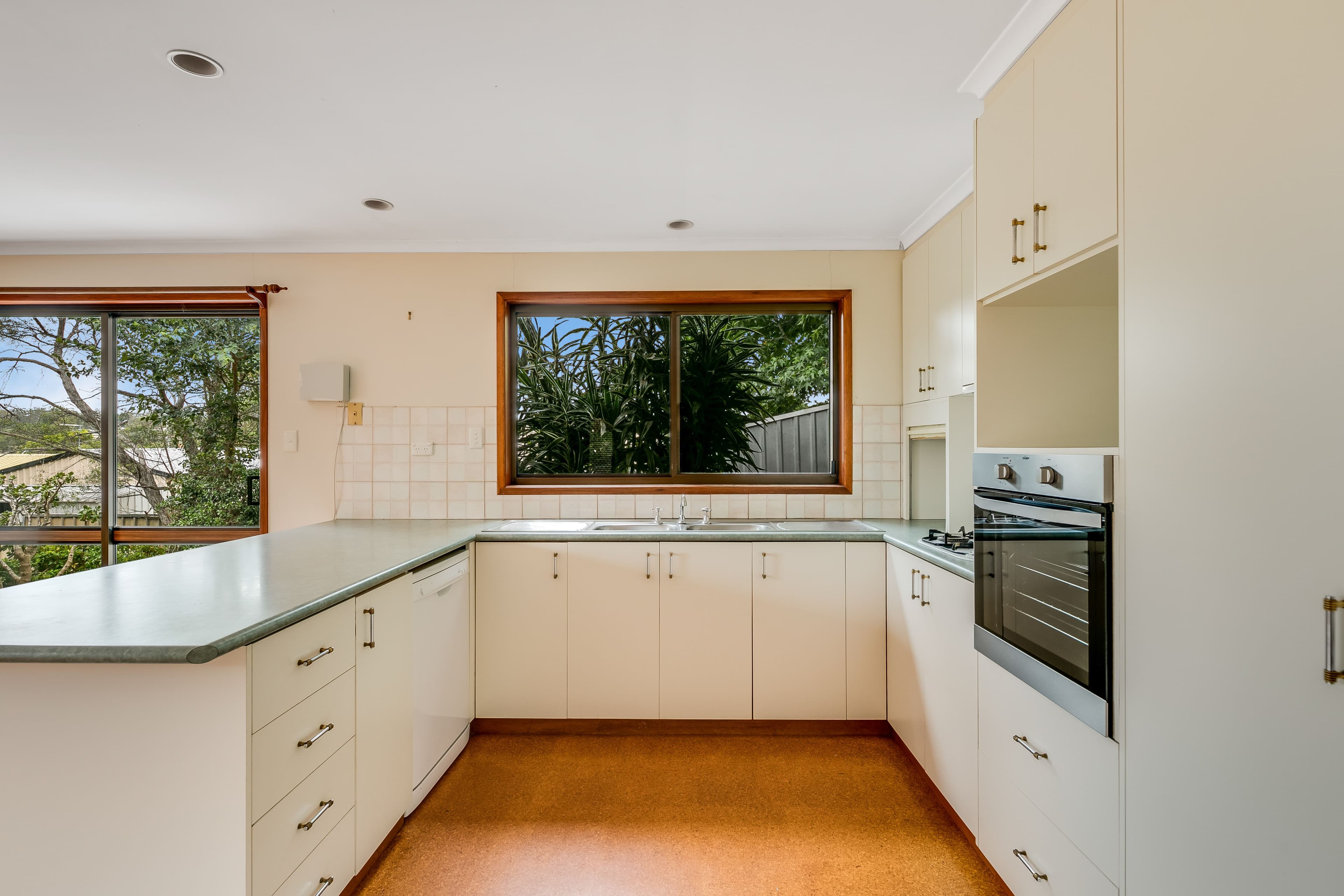 38 Agnes Street, Centenary Heights QLD 4350, Centenary Heights - Thumbnail 5