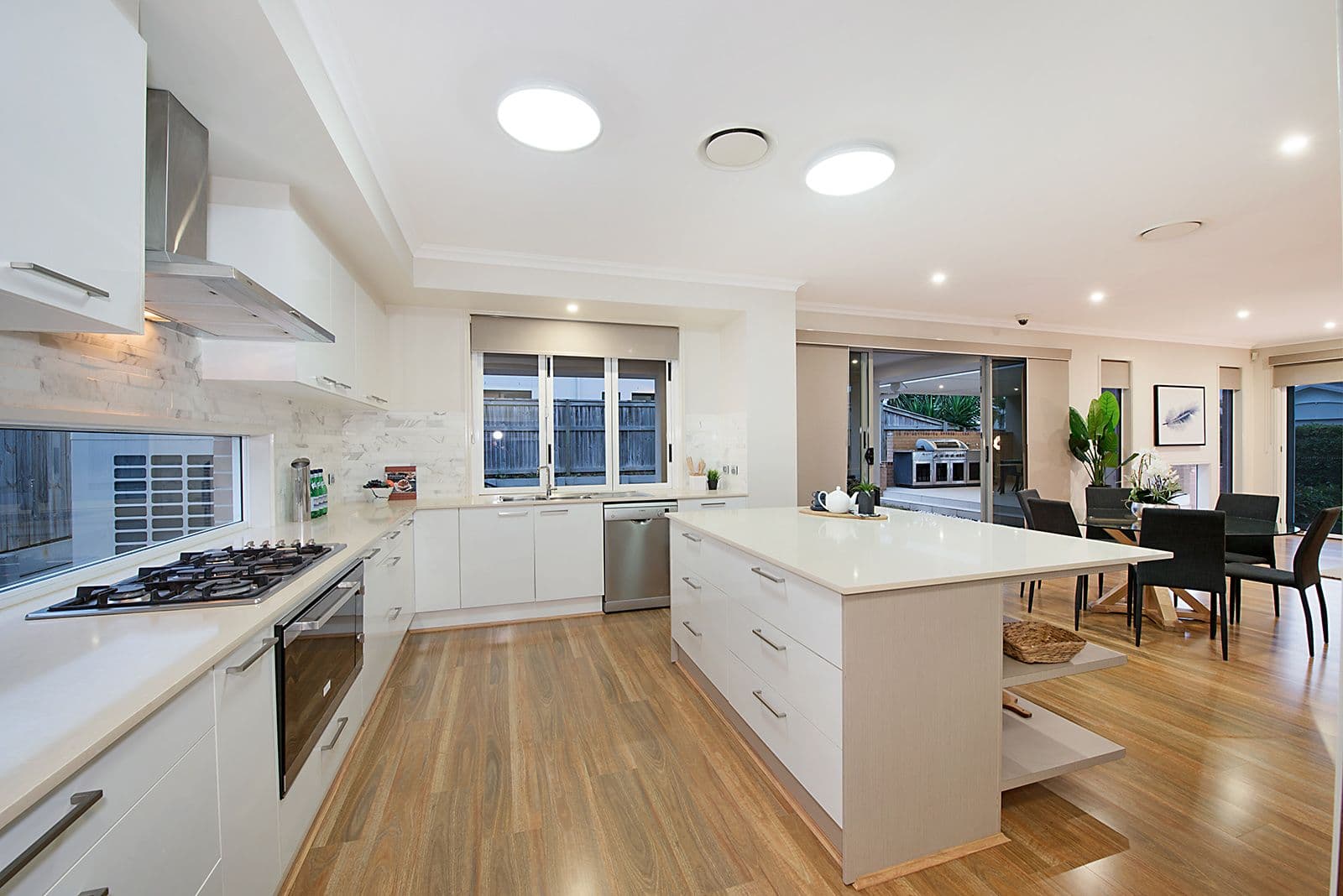 9 Southwalk Esplanade, Underwood QLD 4119, Underwood - Thumbnail 4