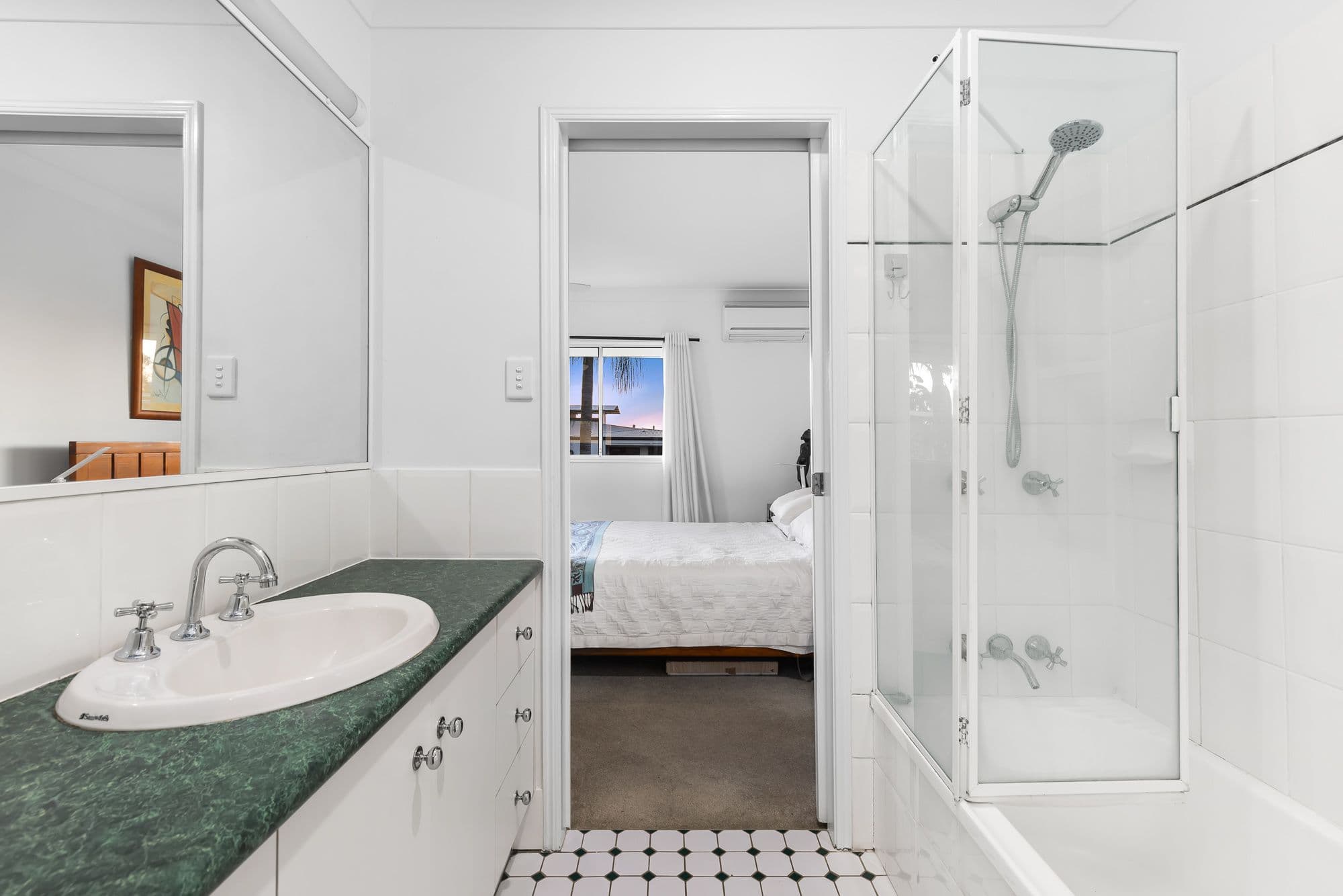 25 View Street, Mount Gravatt East QLD 4122, Mount Gravatt East - Thumbnail 2