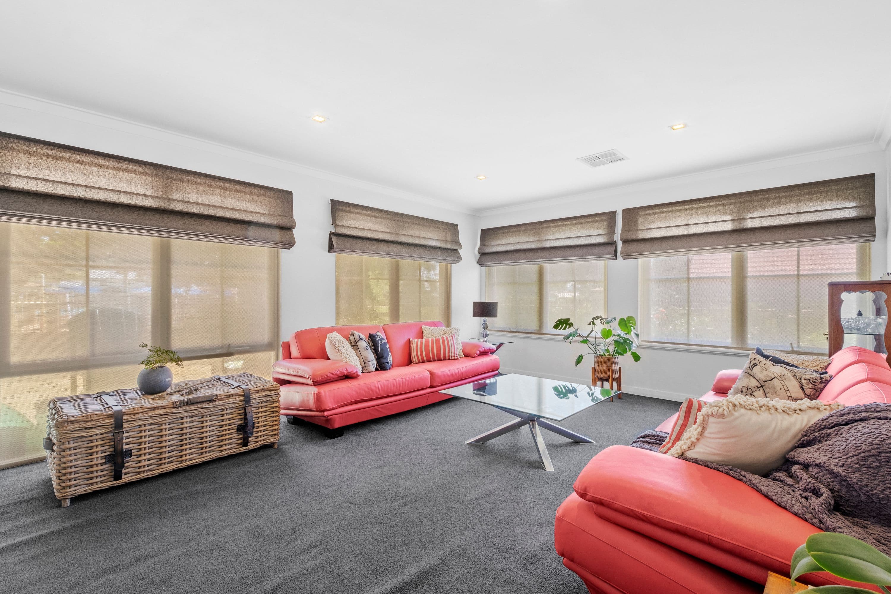92 Regency Drive, Thornlie WA 6108, Thornlie - Thumbnail 4