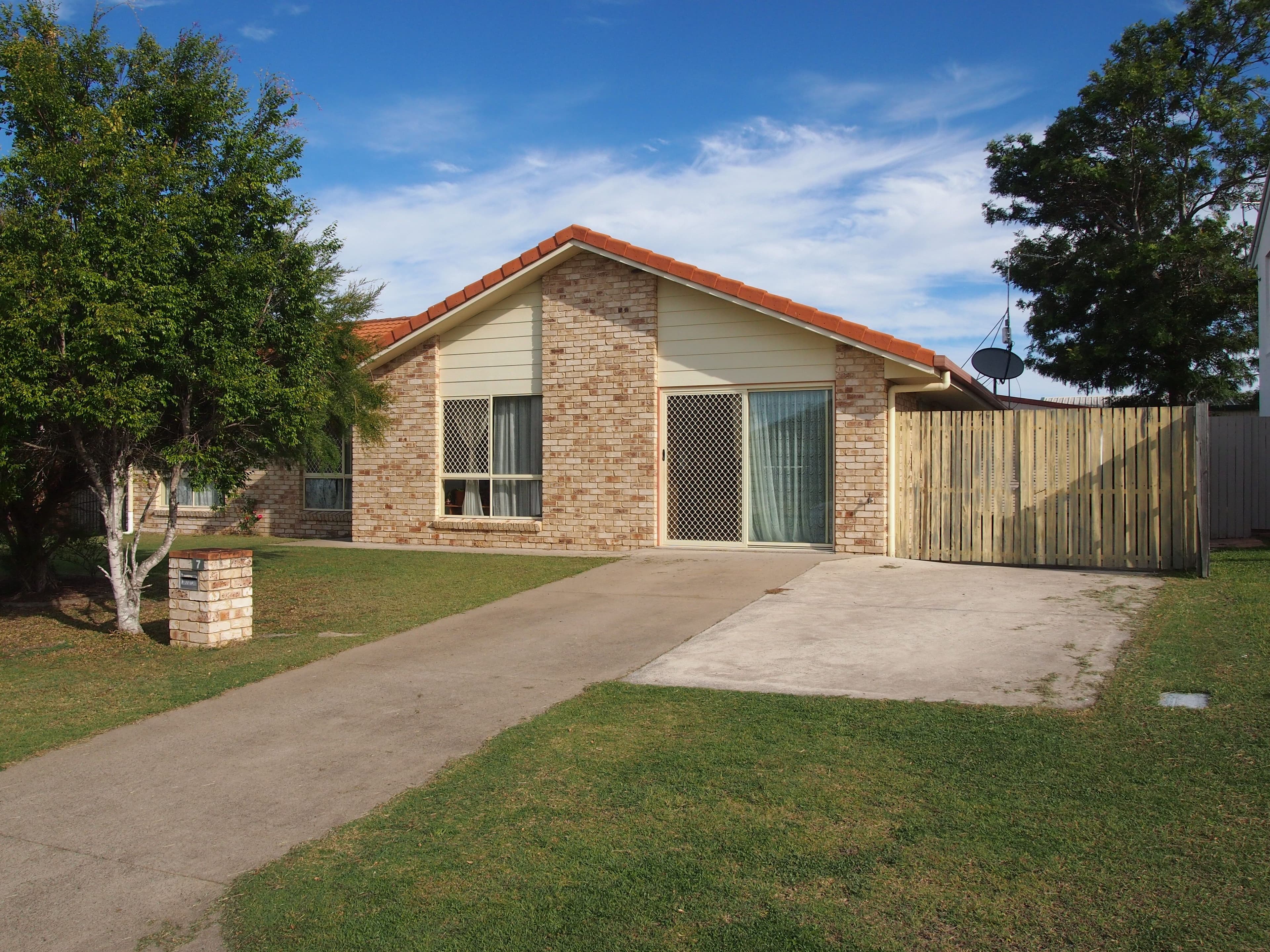 7 Satinay Street, Urangan QLD 4655, Urangan - Thumbnail 8