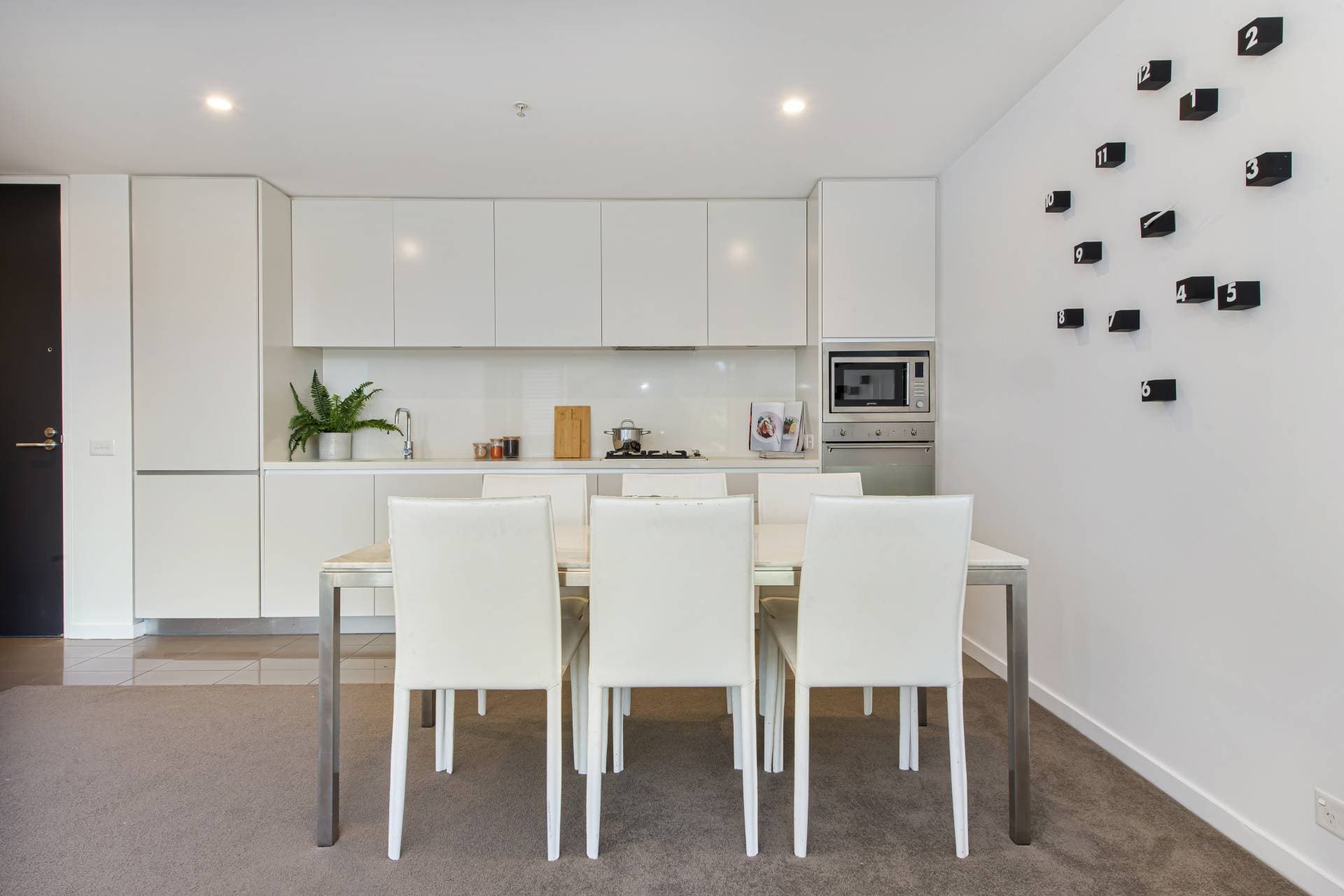 304, 5 Sterling Cct, Camperdown - Thumbnail 4