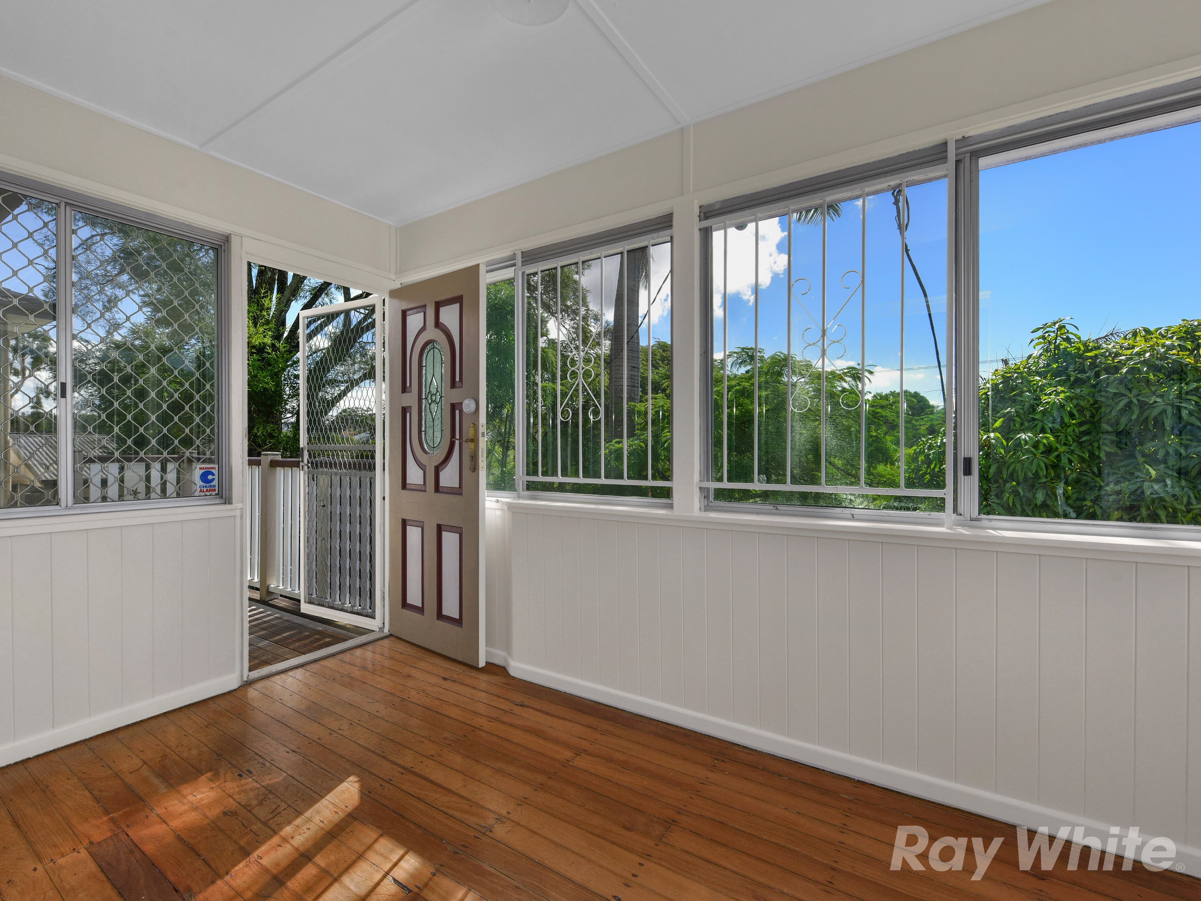 11 Caronga Street, Wavell Heights QLD 4012, Wavell Heights - Thumbnail 3