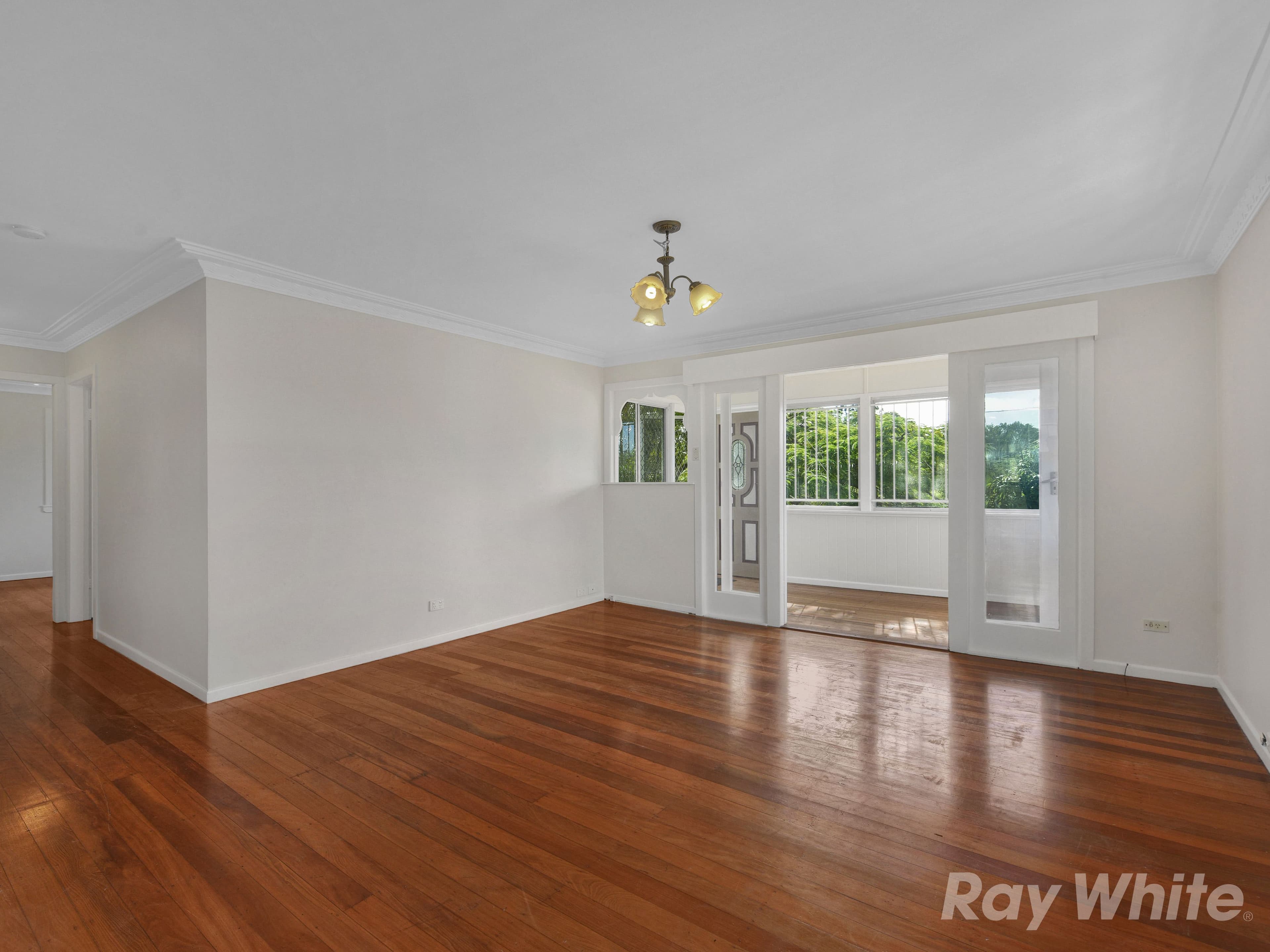 11 Caronga Street, Wavell Heights QLD 4012, Wavell Heights - Thumbnail 4