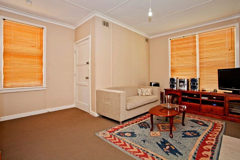 28 Curlew Cresent, NORLANE VIC 3214, Norlane - Thumbnail 2