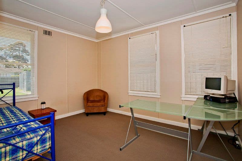 28 Curlew Cresent, NORLANE VIC 3214, Norlane - Thumbnail 5