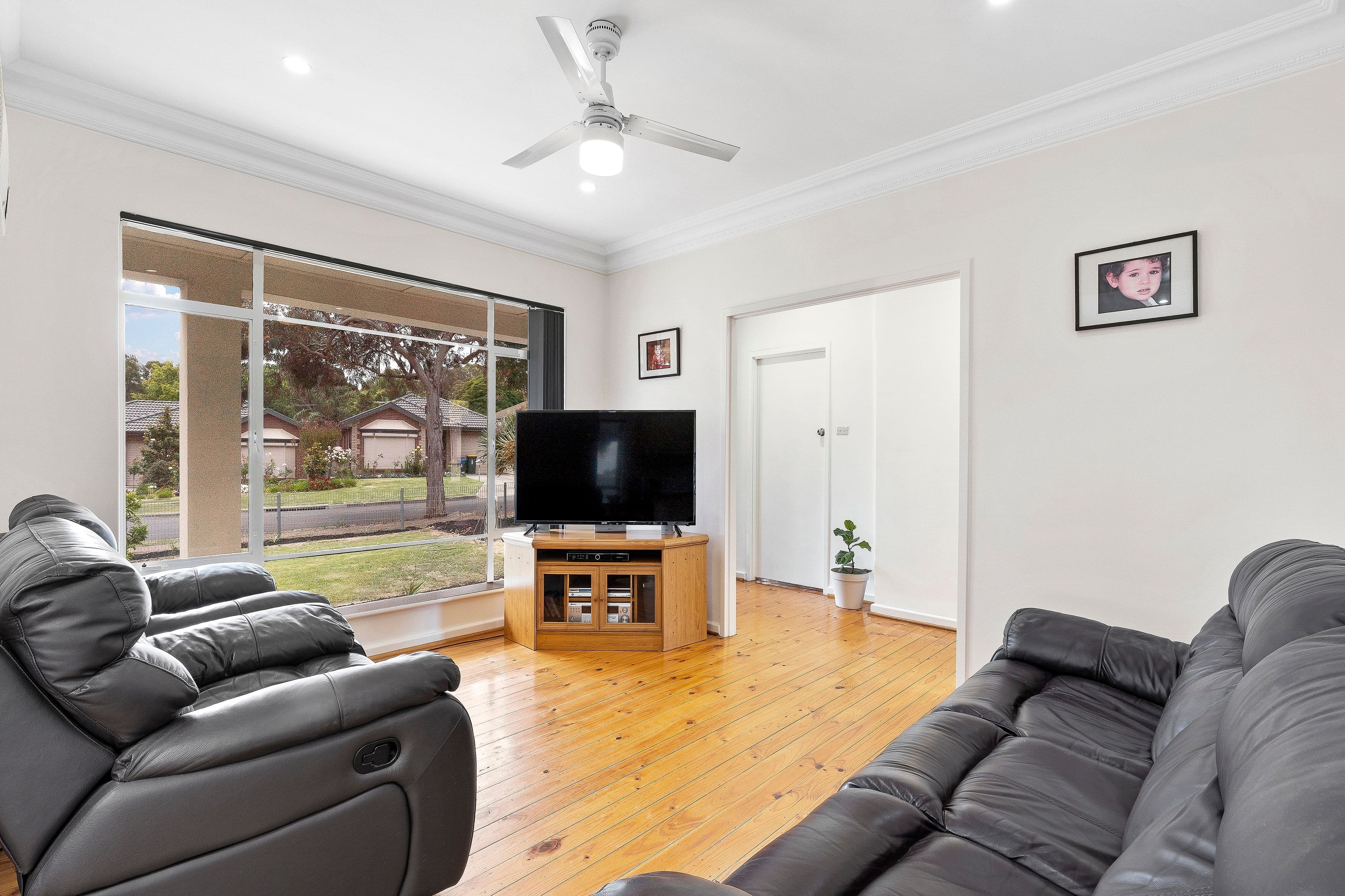 1 Charles Street, Valley View SA 5093, Valley View - Thumbnail 3