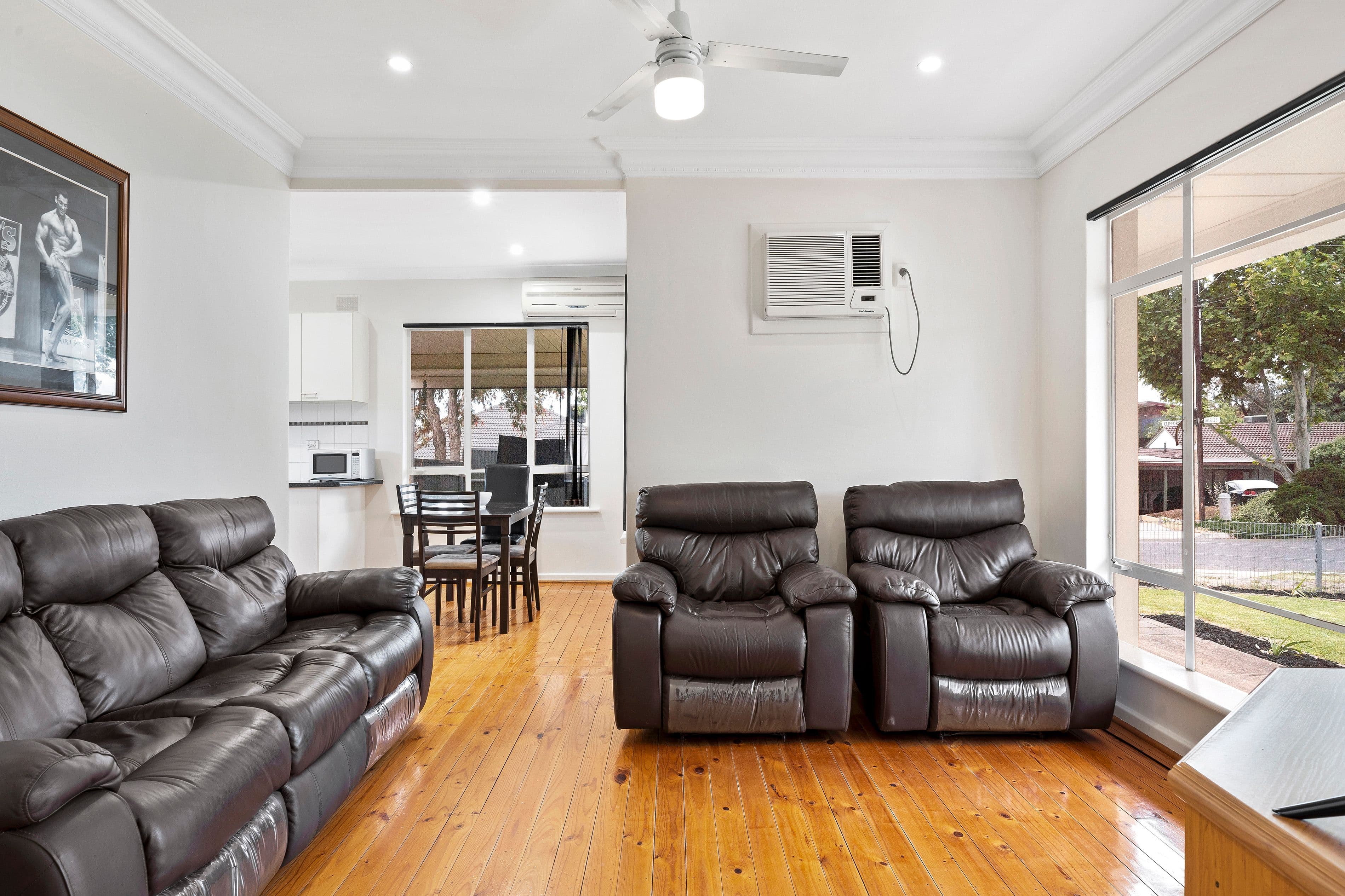 1 Charles Street, Valley View SA 5093, Valley View - Thumbnail 4