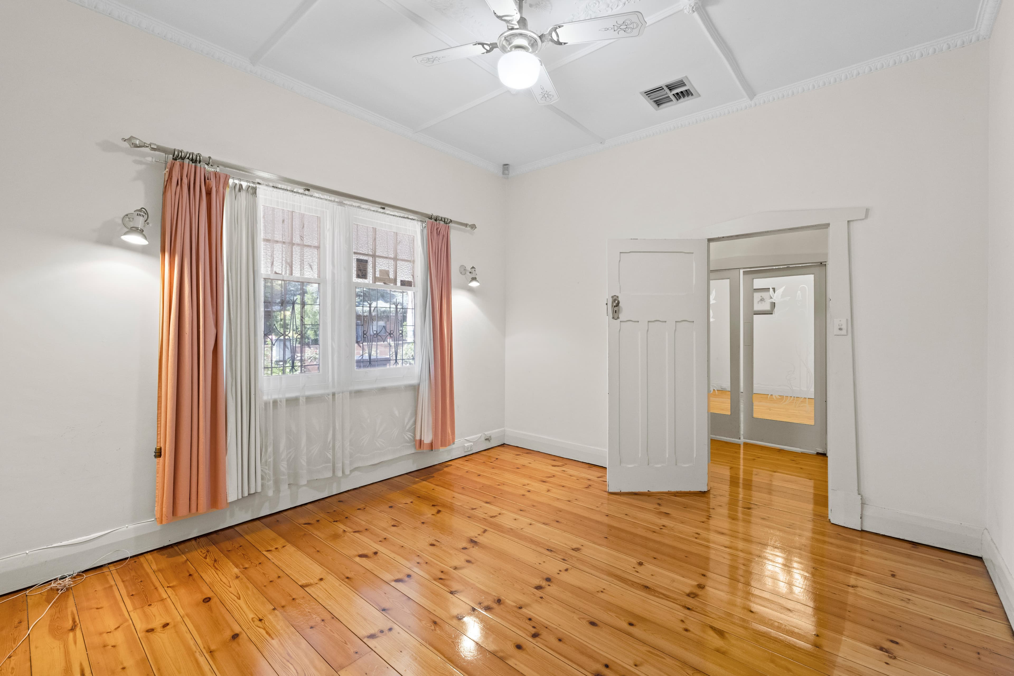 4 Ballara Avenue, Warradale SA 5046, Warradale - Thumbnail 4