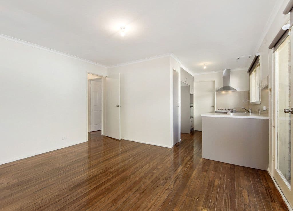 10 Revell Cresent, St Albans VIC 3021, St Albans - Thumbnail 3