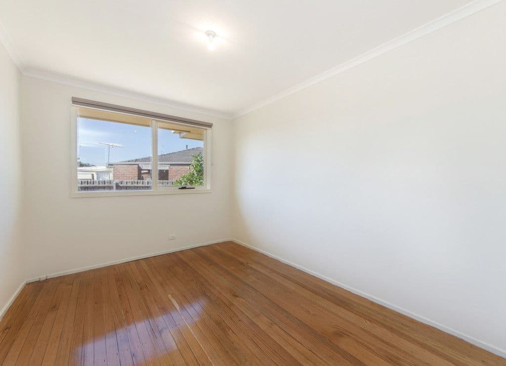 10 Revell Cresent, St Albans VIC 3021, St Albans - Thumbnail 8
