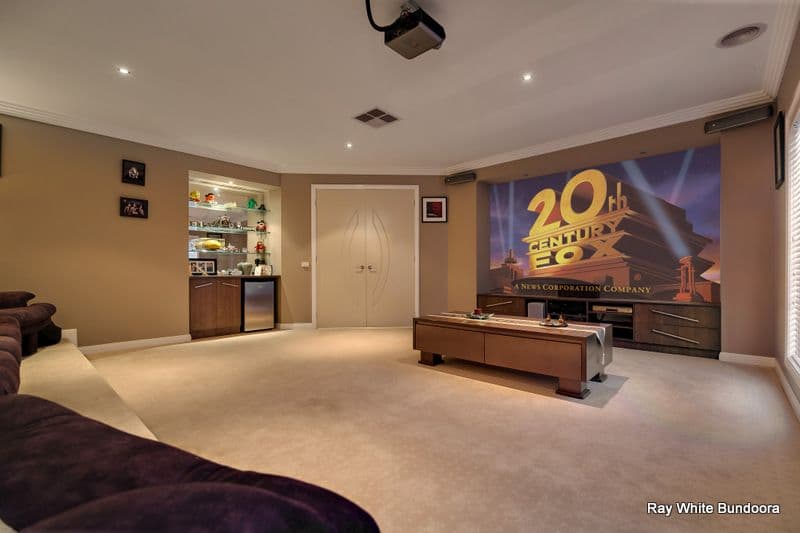 4 Brandon Crescent, BUNDOORA VIC 3083, Bundoora - Thumbnail 3