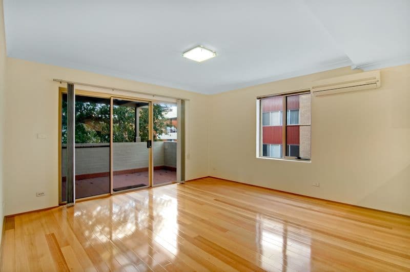 9 Linsley Street, GLADESVILLE NSW 2111, Gladesville - Thumbnail 3