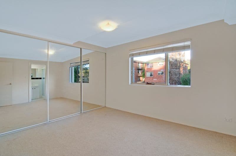 9 Linsley Street, GLADESVILLE NSW 2111, Gladesville - Thumbnail 7