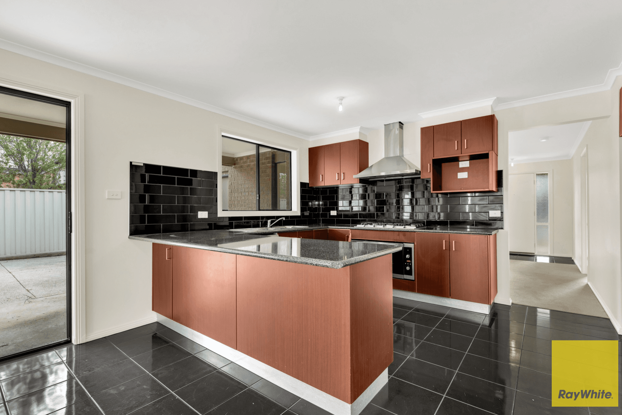 2 Oakmont Court, Truganina VIC 3029, Truganina - Thumbnail 5