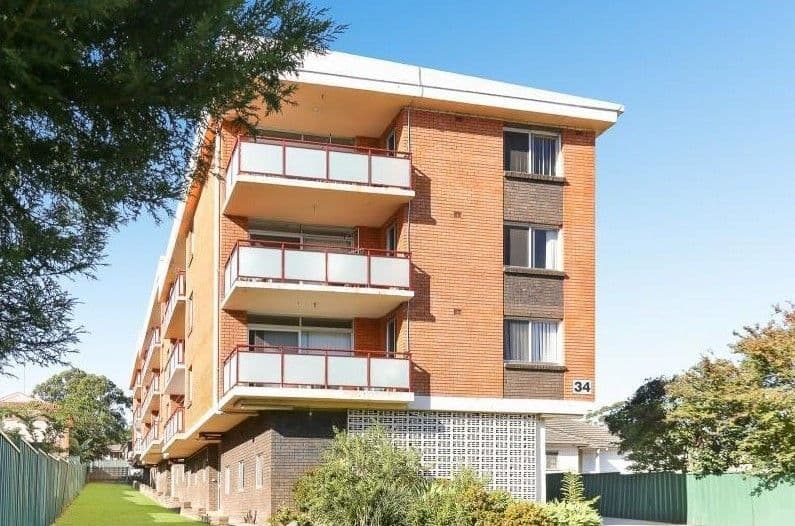 17/34 Moore Street, Campbelltown NSW 2560, Campbelltown - Thumbnail 4